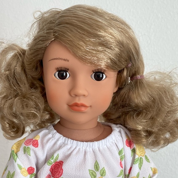 Our generation doll lot - Picture 2 of 12